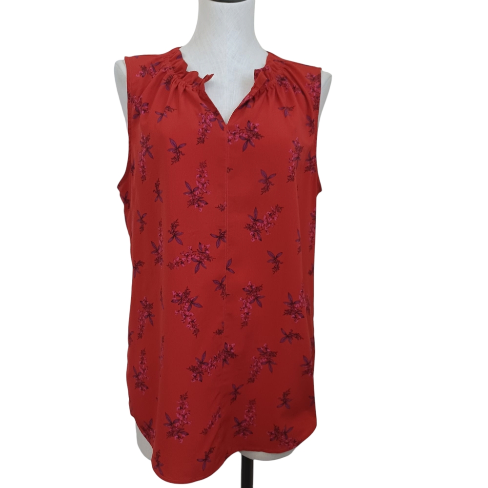 Cabi Sleeveless Top Style 5222 Red Sprig Floral Tank Ruffle Neck Popover Blouse